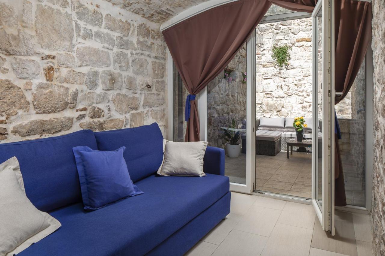 Hotel Awesome Stone House Split Exterior foto