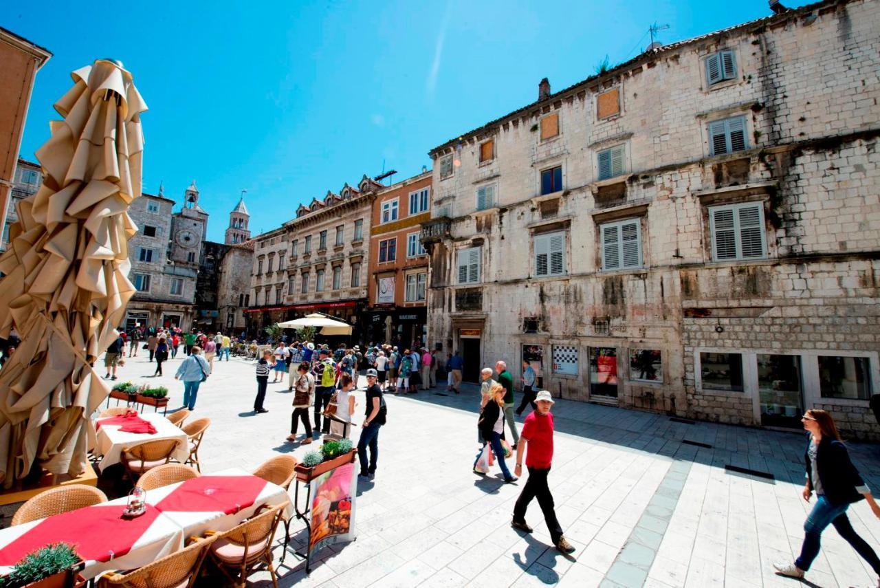Hotel Awesome Stone House Split Exterior foto